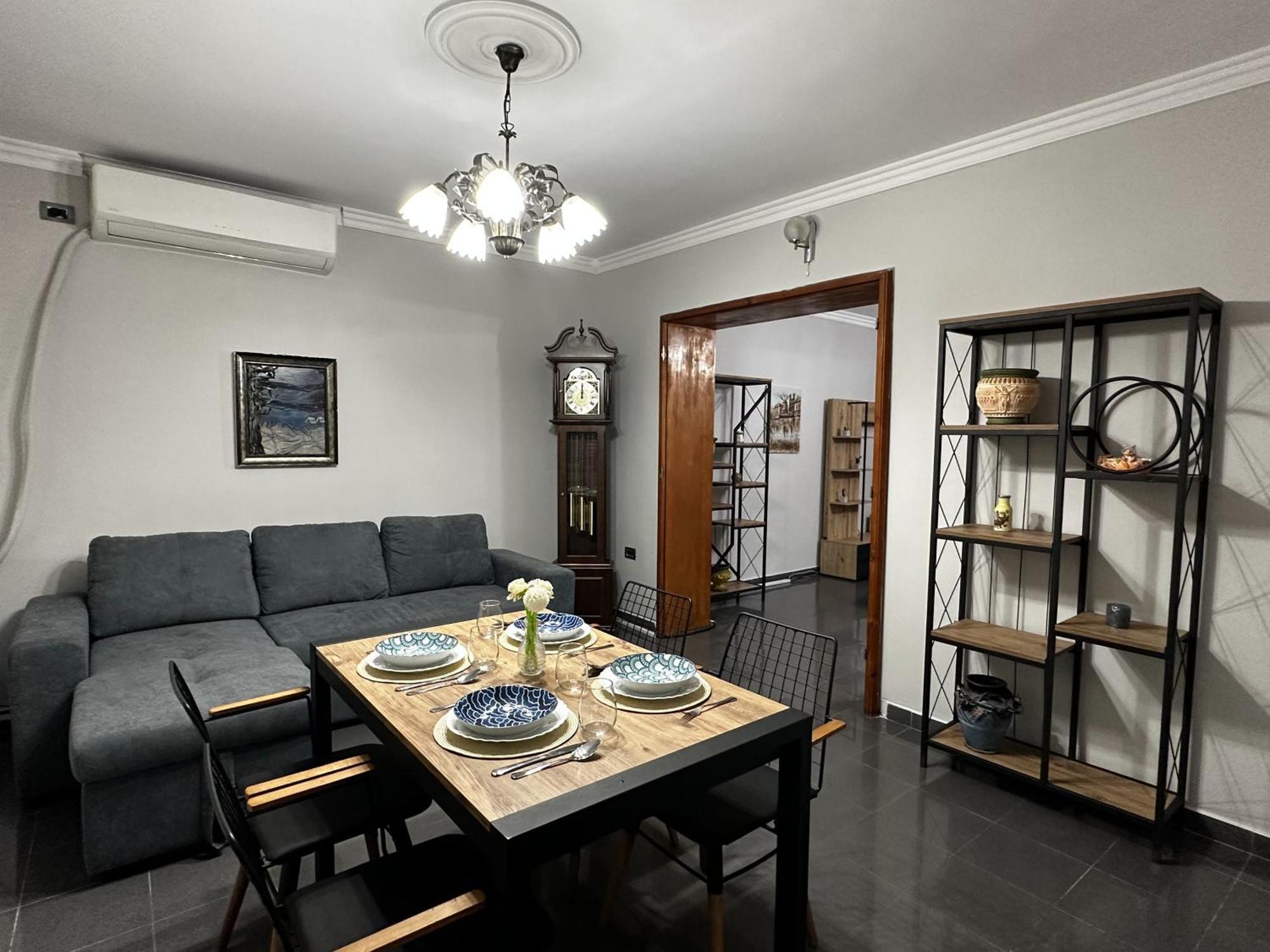 Tirana Treasure: Chic 2Br-Apartment 8Min To Skanderbeg Place Exteriör bild