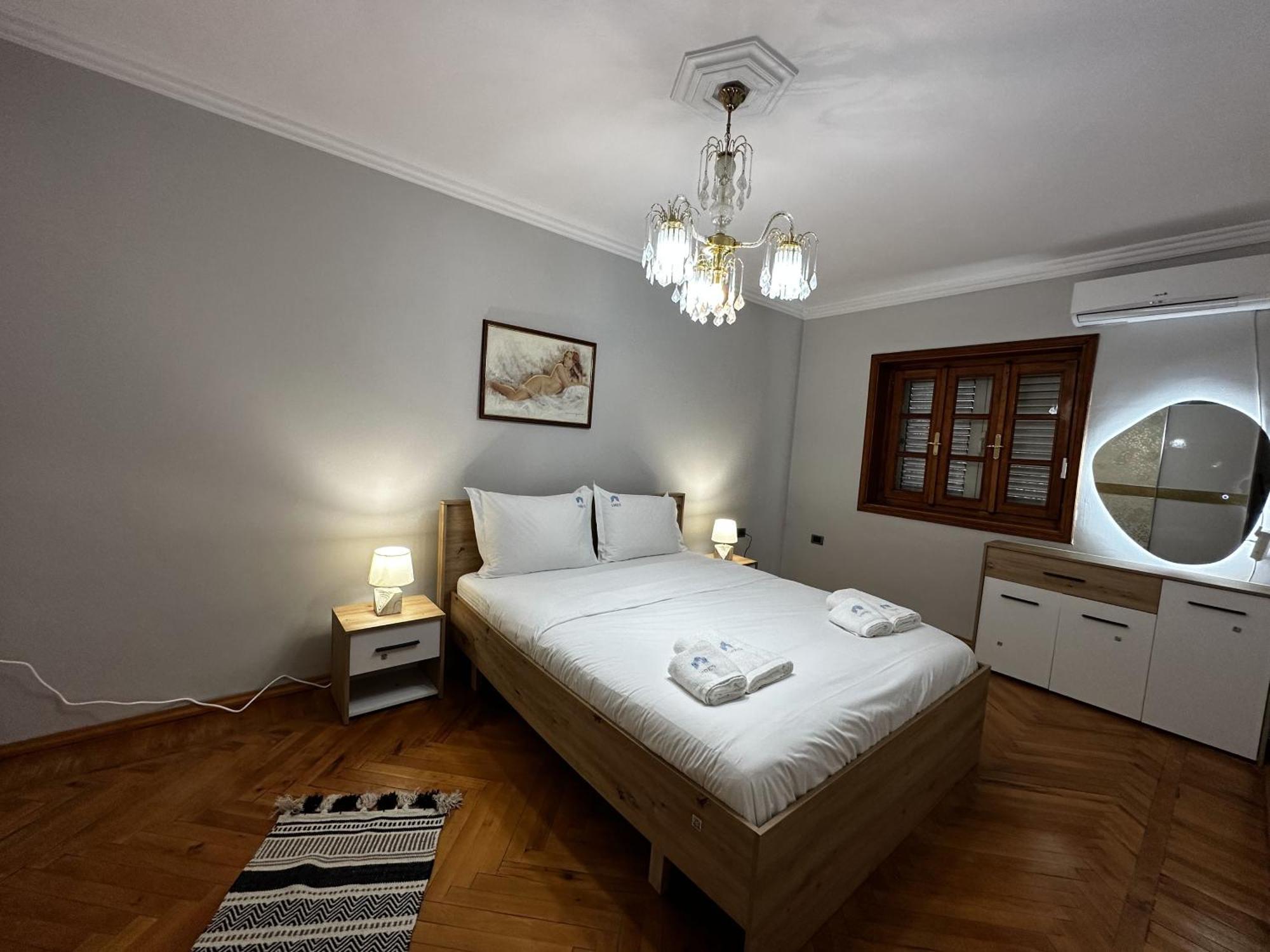 Tirana Treasure: Chic 2Br-Apartment 8Min To Skanderbeg Place Exteriör bild