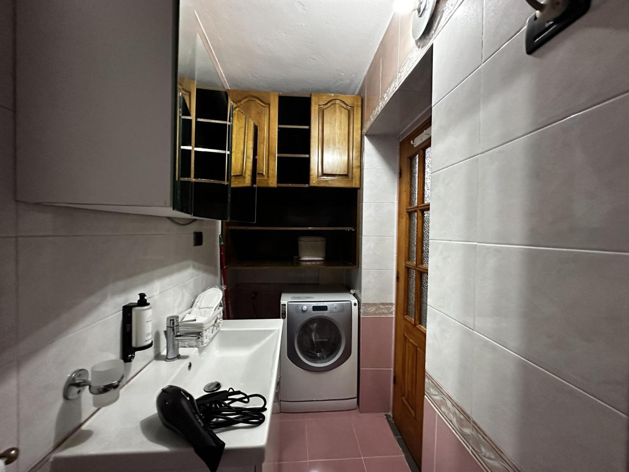 Tirana Treasure: Chic 2Br-Apartment 8Min To Skanderbeg Place Exteriör bild